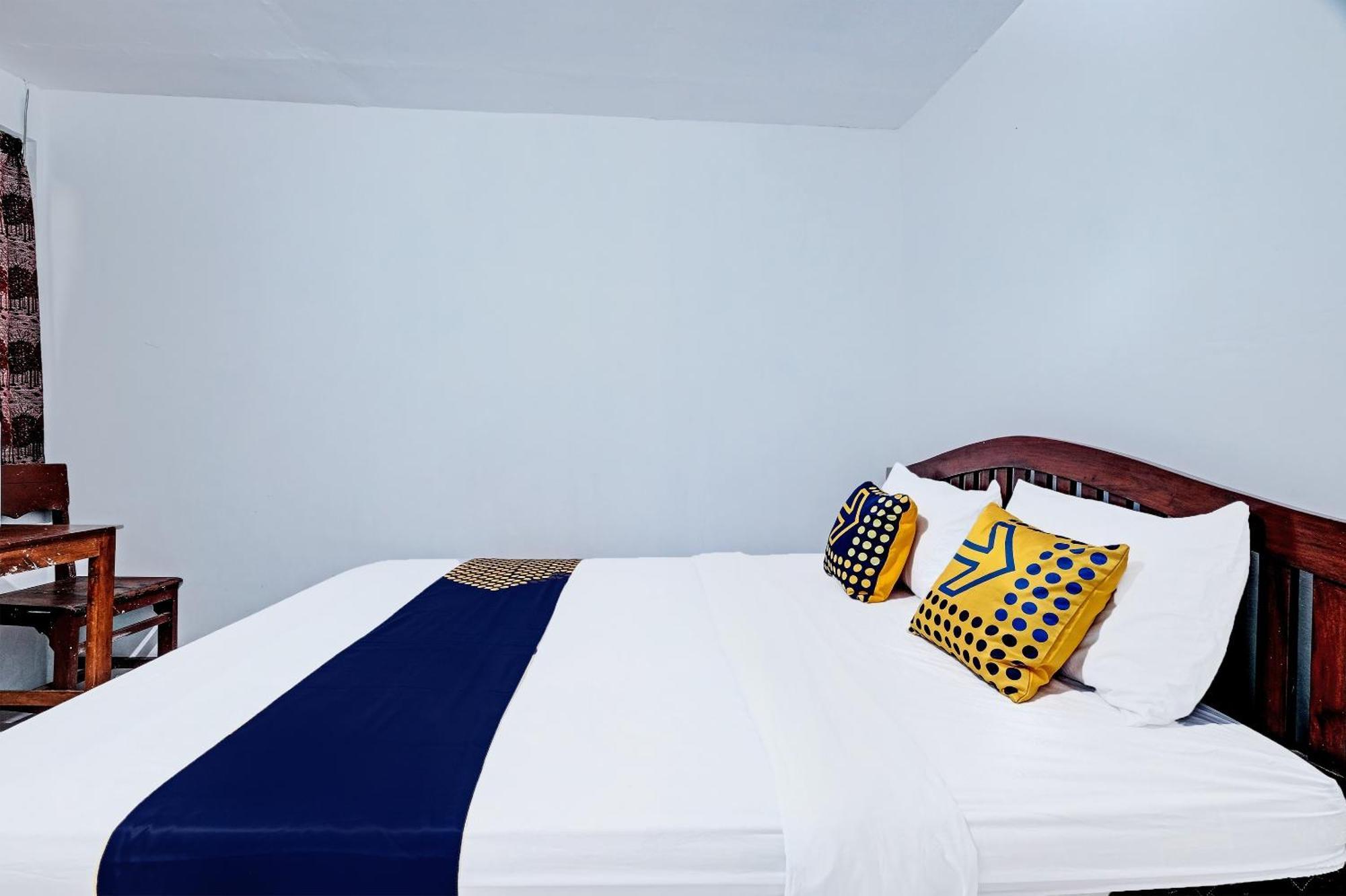 Spot On 91916 Joglo Doyong Homestay Syariah Yogyakarta Exterior photo