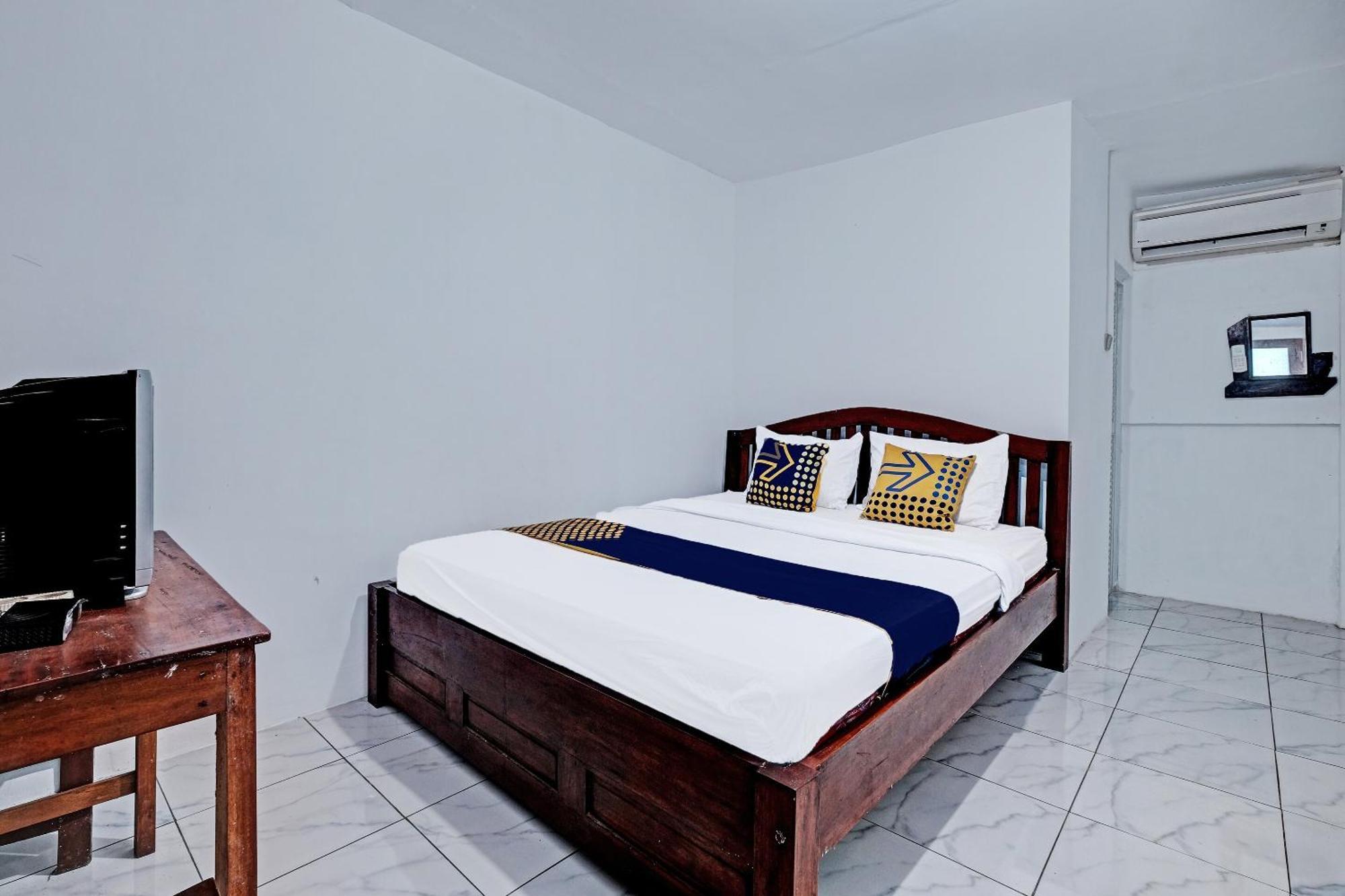 Spot On 91916 Joglo Doyong Homestay Syariah Yogyakarta Exterior photo